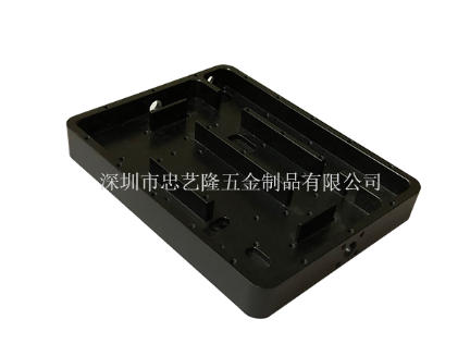 铝型材外壳挤压注意什么?