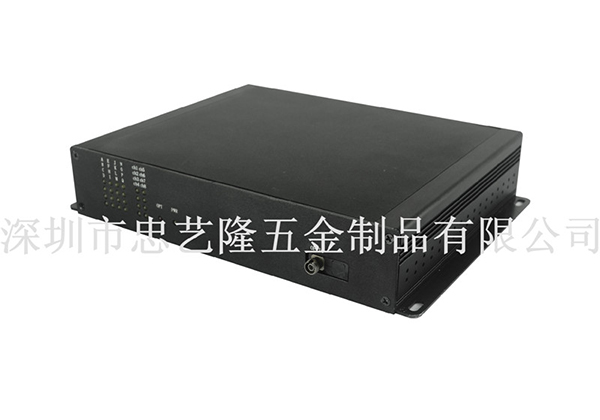 铝合金机箱的材质特性如何为电子设备提供稳定保护？