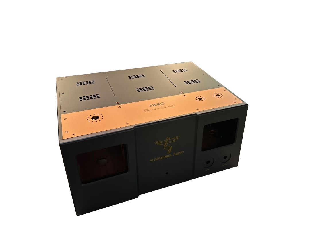 通过阳极氧化铝合金外壳可以实现多种颜色效果？